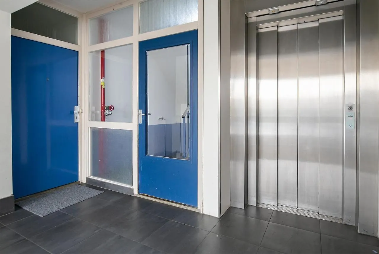 King Bed, 55M2 Which Is 592Ft2 On The Edge Of Utrecht Near Amsterdam 0*,  Países Bajos