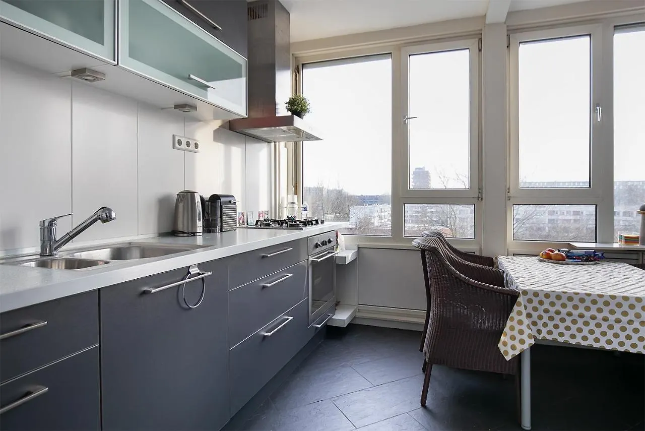 Apartamento King Bed, 55M2 Which Is 592Ft2 On The Edge Of Utrecht Near Amsterdam