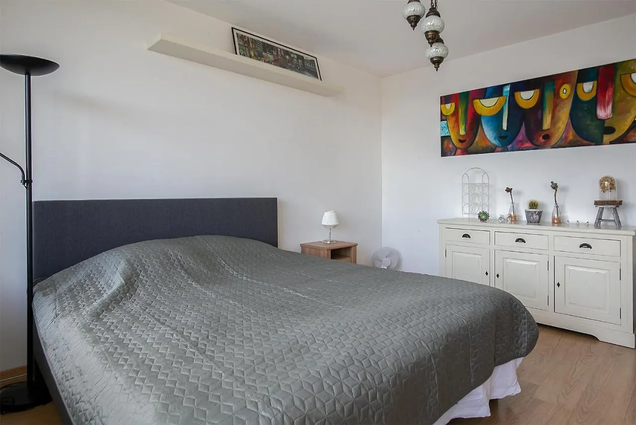 King Bed, 55M2 Which Is 592Ft2 On The Edge Of Utrecht Near Amsterdam 0*,
