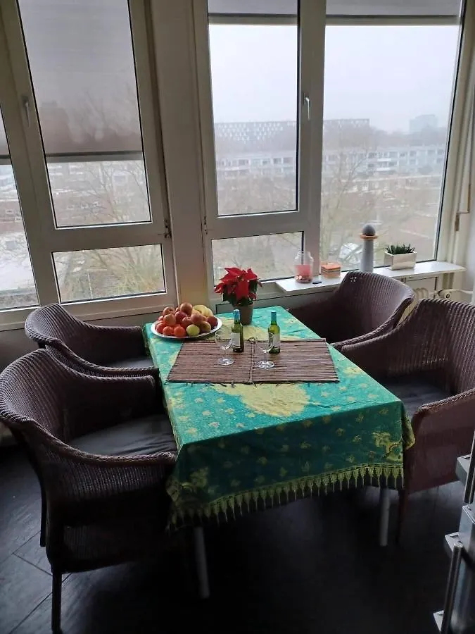 Apartamento King Bed, 55M2 Which Is 592Ft2 On The Edge Of Utrecht Near Amsterdam